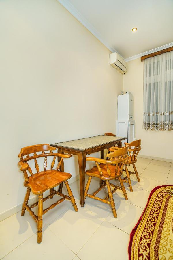 Garden View Apartment Bakoe Buitenkant foto